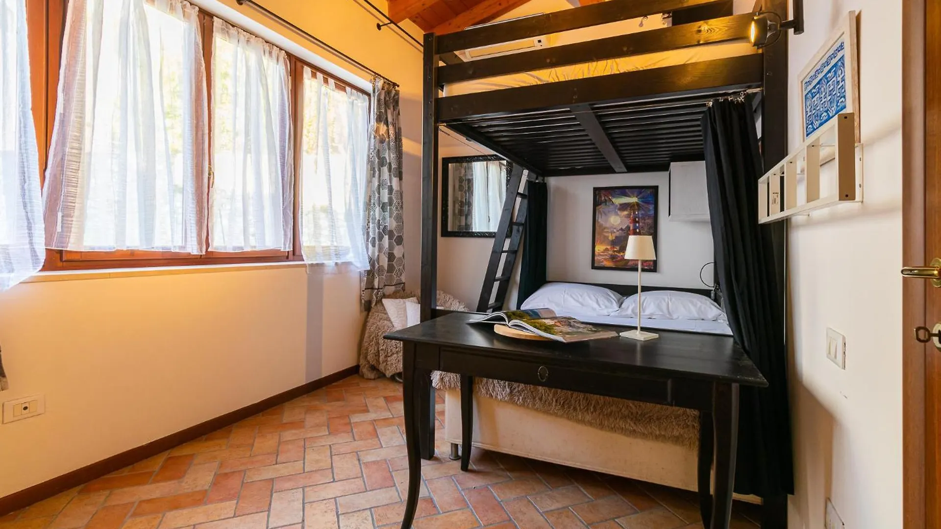 Apartment Your Comfort Zone Bgl Moniga del Garda Italy